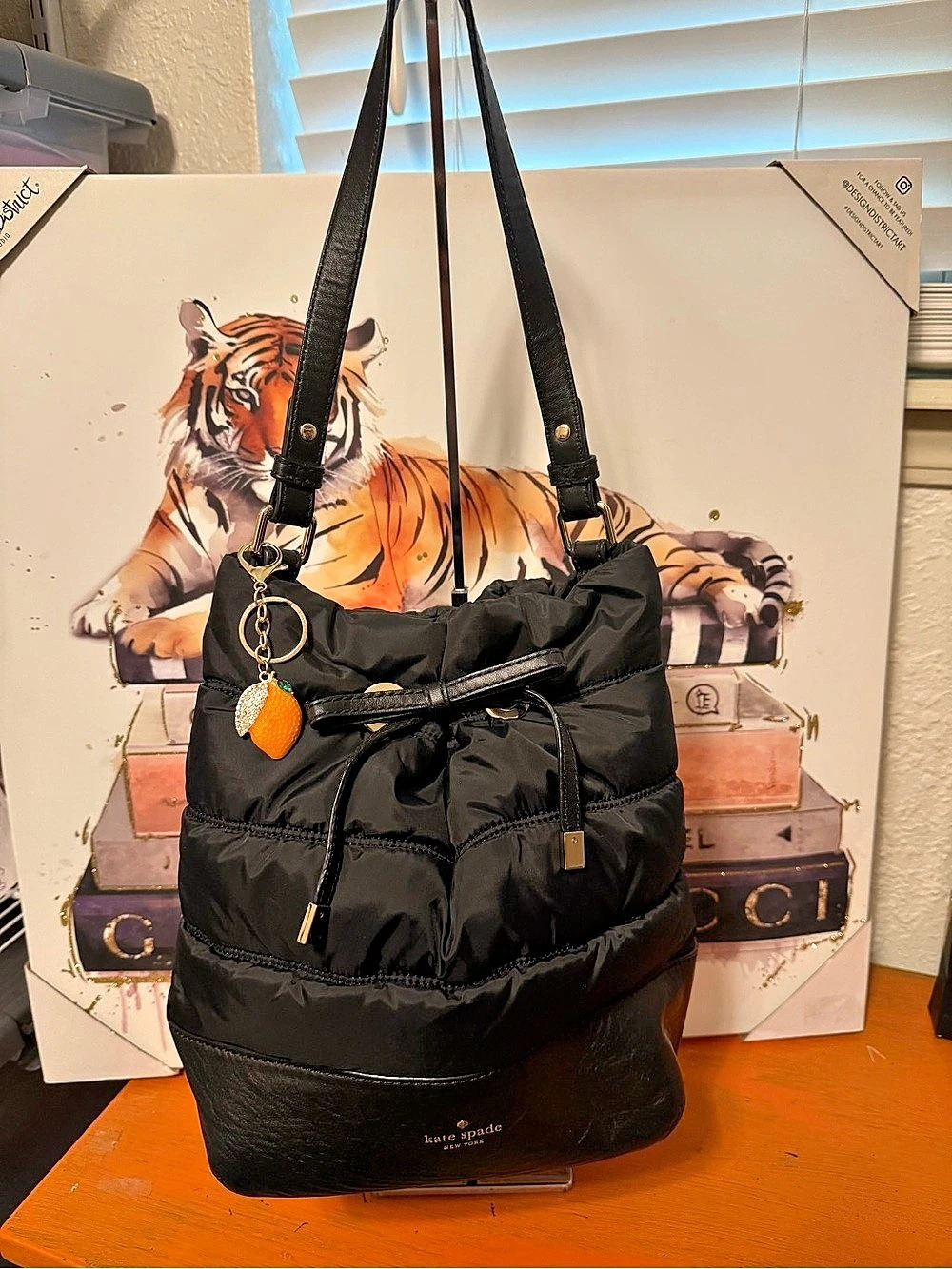 Kate Spade West Valley Quilted Puffer Valentine Drawstring Bag EUC